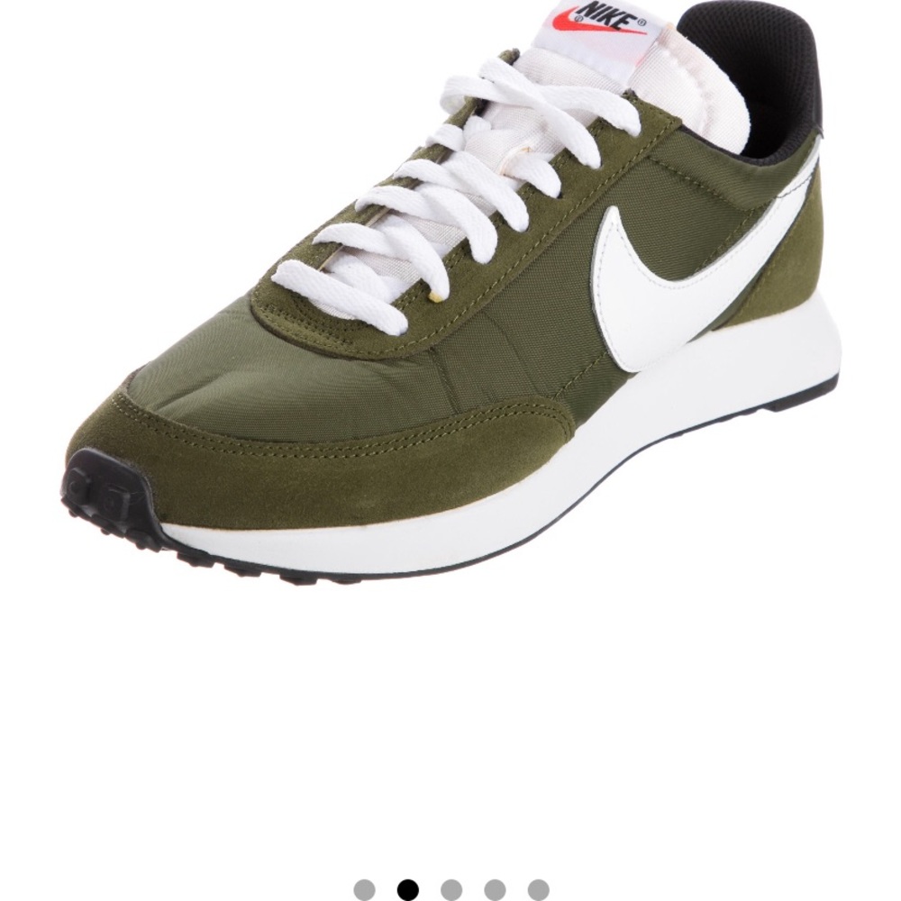 Nike Tailwind 79